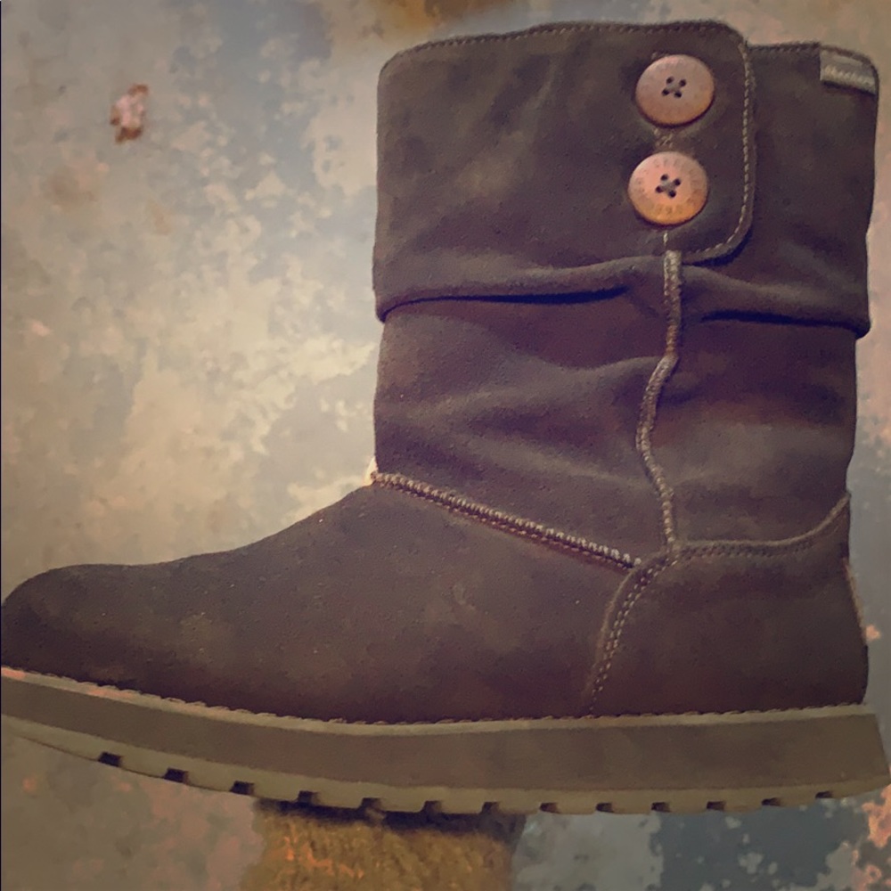 Skechers 3 Button Boots